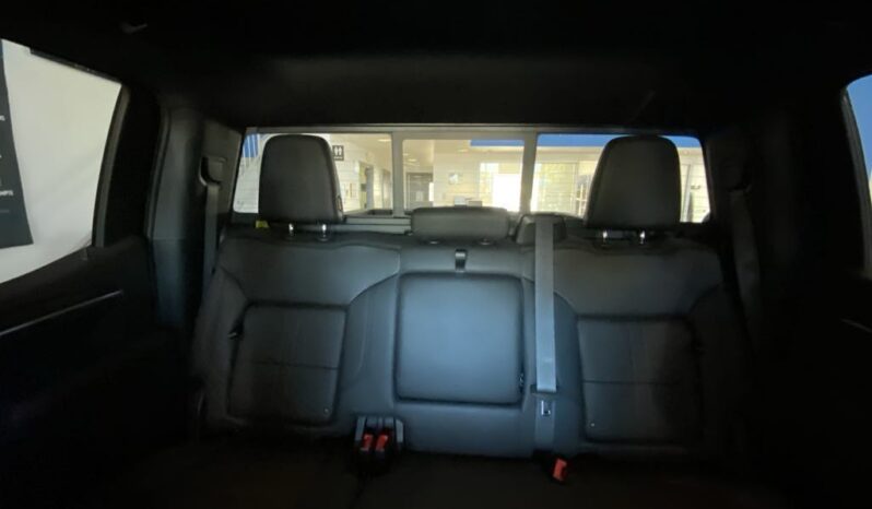 
								2026 Chevrolet Silverado 1500 Crew Cab Standard full									