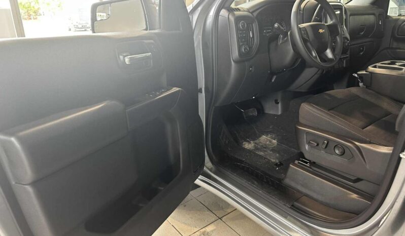
								2026 Chevrolet Silverado 1500 Crew Cab Standard full									