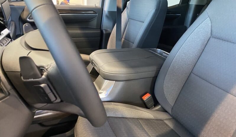 
								2026 Chevrolet Silverado 1500 Crew Cab Standard full									
