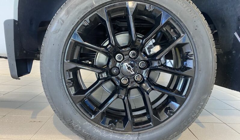 
								2026 Chevrolet Silverado 1500 Crew Cab Standard full									