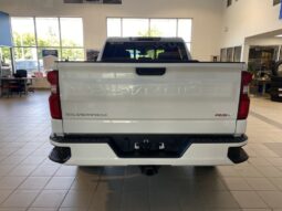
										2026 Chevrolet Silverado 1500 Crew Cab Standard full									