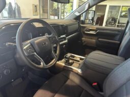 
										2026 Chevrolet Silverado 1500 Crew Cab Standard full									