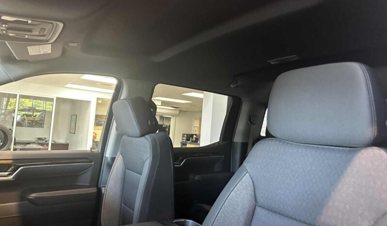 
								2026 Chevrolet Silverado 1500 Crew Cab Standard full									