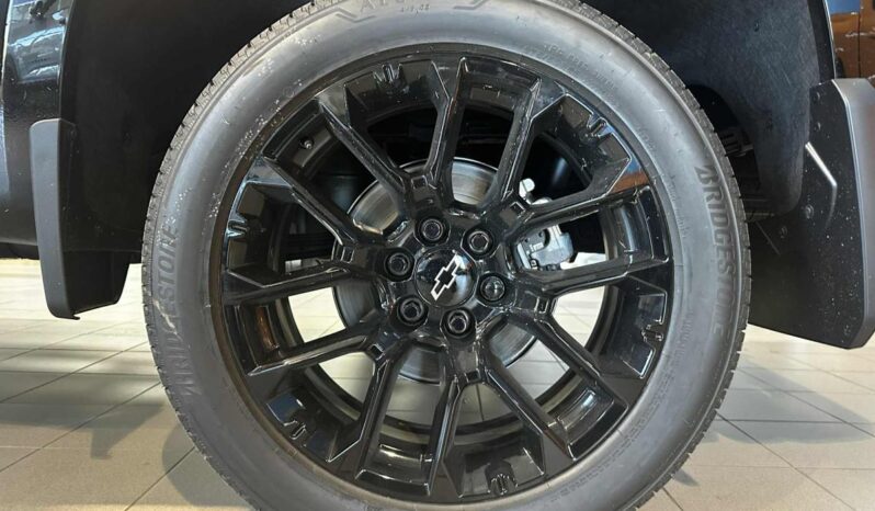 
								2026 Chevrolet Silverado 1500 Crew Cab Standard full									