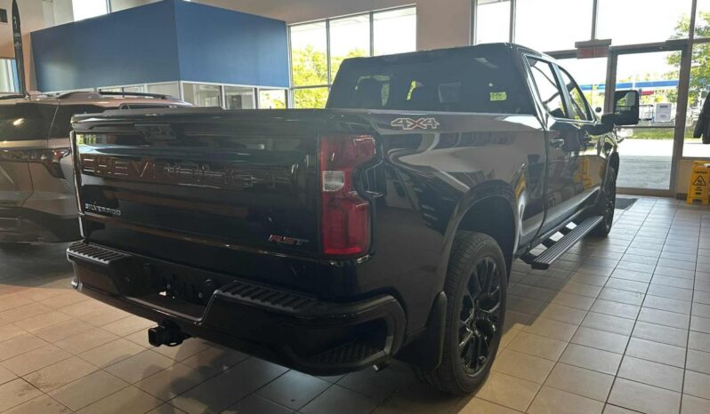 
								2026 Chevrolet Silverado 1500 Crew Cab Standard full									