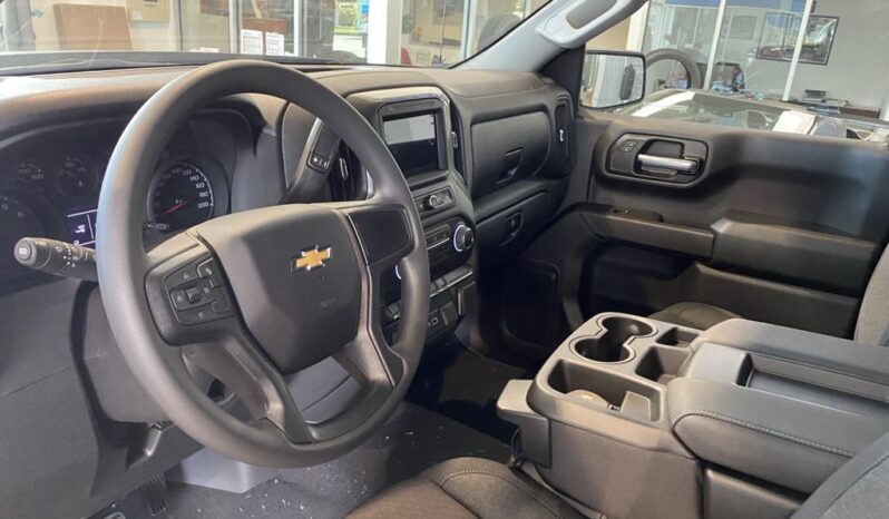 
								2026 Chevrolet Silverado 1500 Crew Cab Standard full									