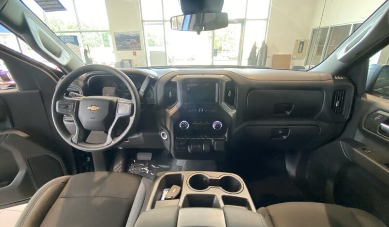 
								2026 Chevrolet Silverado 1500 Crew Cab Standard full									