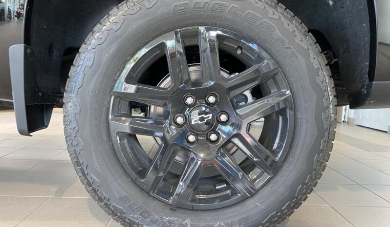 
								2026 Chevrolet Silverado 1500 Crew Cab Standard full									