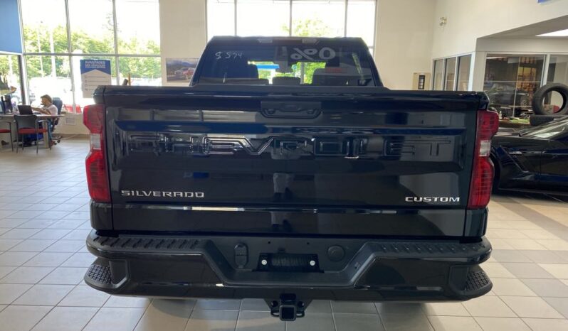 
								2026 Chevrolet Silverado 1500 Crew Cab Standard full									