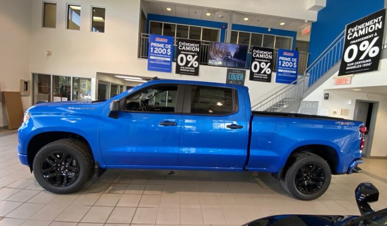 
								2026 Chevrolet Silverado 1500 Crew Cab Standard full									