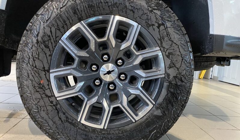 
								2026 Chevrolet Colorado Crew Cab Short Box 4 full									