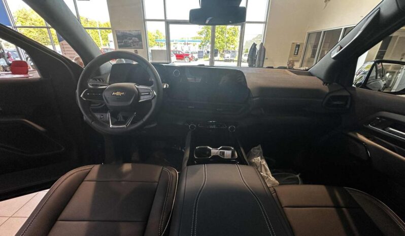 
								2026 Chevrolet Silverado EV E4wd Crew Cab Extd full									