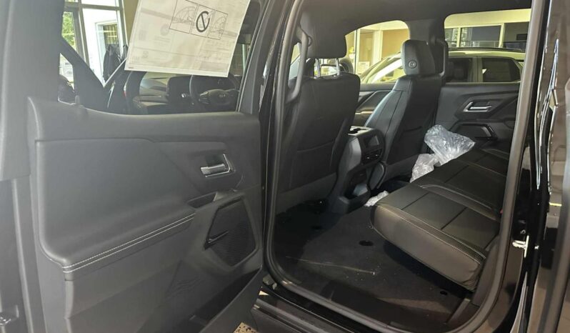 
								2026 Chevrolet Silverado EV E4wd Crew Cab Extd full									