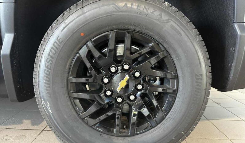 
								2026 Chevrolet Silverado EV E4wd Crew Cab Extd full									
