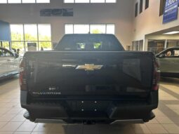 
										2026 Chevrolet Silverado EV E4wd Crew Cab Extd full									