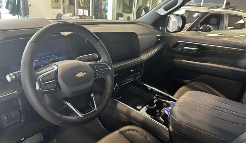 
								2026 Chevrolet Suburban 4wd 4dr High Country full									