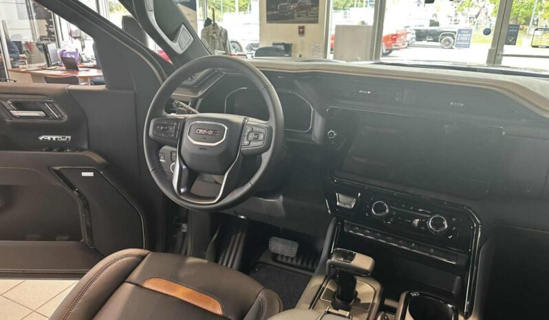 
								2026 GMC Sierra 1500 Crew Cab Standard full									