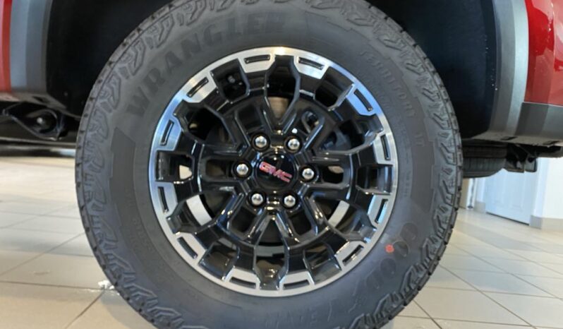 
								2026 GMC Canyon Crew Cab Short Box 4 full									