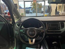 2016 Kia Rondo EX full