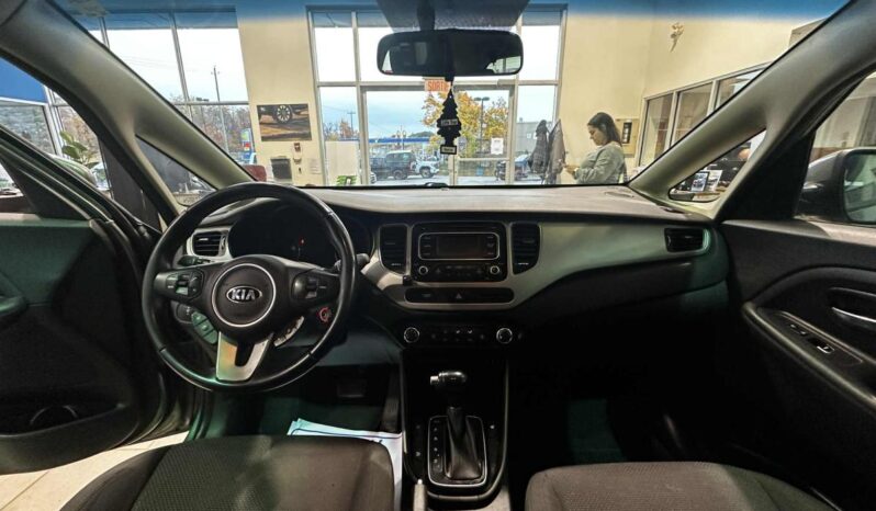 2016 Kia Rondo EX full