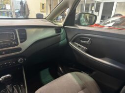 2016 Kia Rondo EX full