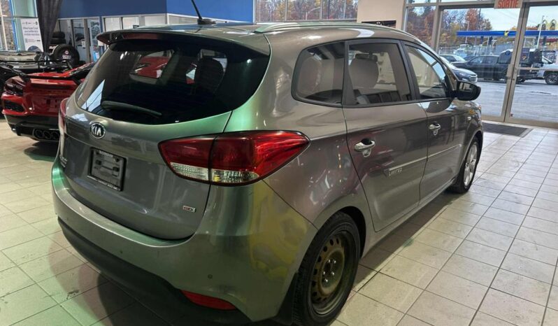 2016 Kia Rondo EX full