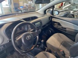 
										2016 Toyota Yaris 4-Door Sedan 6mt full									