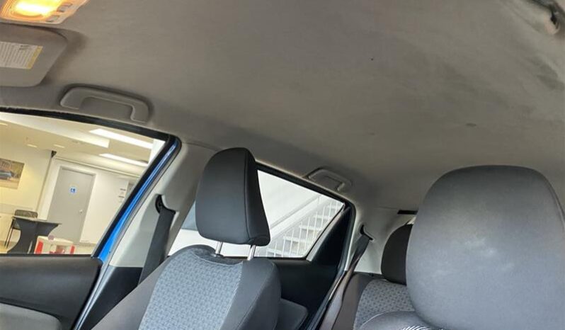 
								2016 Toyota Yaris 4-Door Sedan 6mt full									