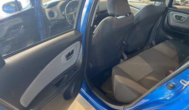 
								2016 Toyota Yaris 4-Door Sedan 6mt full									