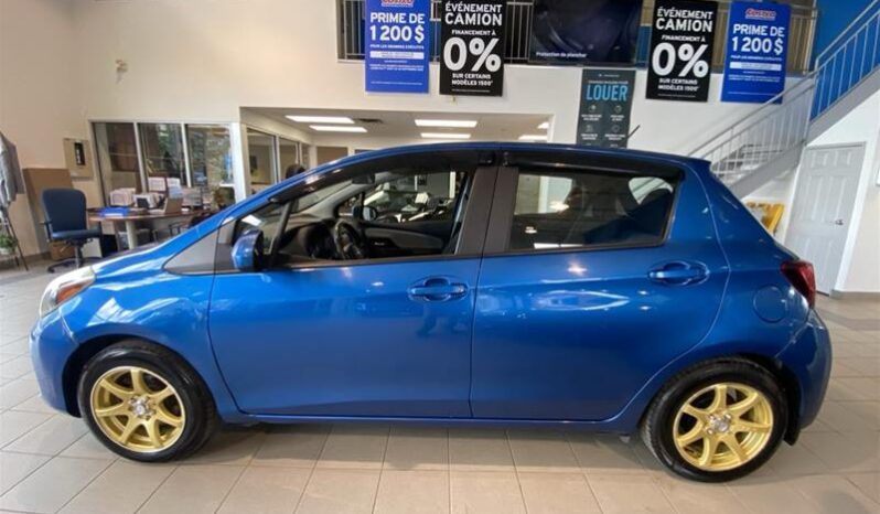 
								2016 Toyota Yaris 4-Door Sedan 6mt full									