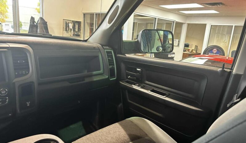 
								2019 RAM 1500 St 140.5″ Wb – 5’7 full									