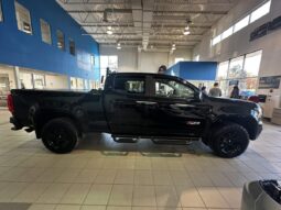 
										2021 Chevrolet Colorado Crew 4×4 Z71 Long full									