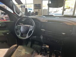 
										2023 Chevrolet Silverado 1500 Crew Cab 4×4 Zr2 full									