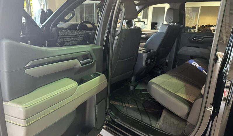 
								2023 Chevrolet Silverado 1500 Crew Cab 4×4 Zr2 full									