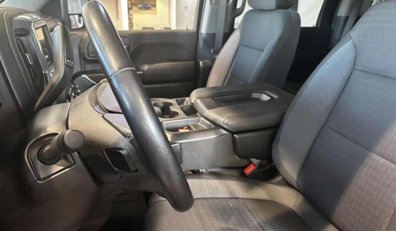 
								2023 Chevrolet Silverado 3500 Crew 4×4 Lt Srw full									