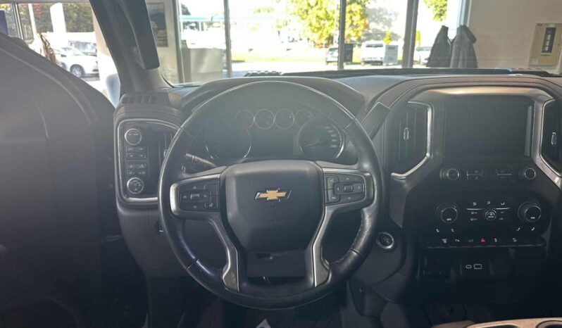 
								2023 Chevrolet Silverado 3500 Crew 4×4 Lt Srw full									