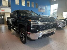 2023 Chevrolet Silverado 3500 Crew 4×4 Lt Srw