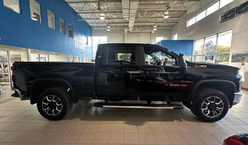 
								2023 Chevrolet Silverado 3500 Crew 4×4 Lt Srw full									