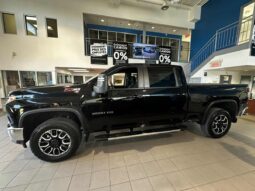 
										2023 Chevrolet Silverado 3500 Crew 4×4 Lt Srw full									