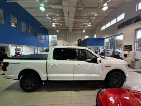 2023 Ford F-150 Lightning 4×4 – Supercrew