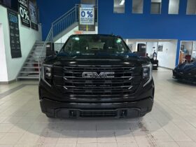 2023 GMC Sierra 1500 Crew Cab 4×4 Pro