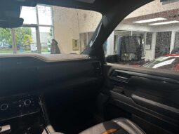 
										2023 GMC Sierra 1500 Crew Cab 4×4 At4 full									