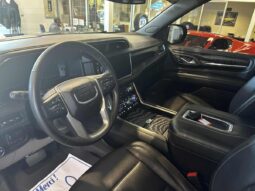 
										2023 GMC Yukon 4×4 Denali full									
