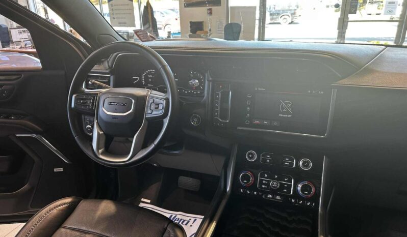 
								2023 GMC Yukon 4×4 Denali full									