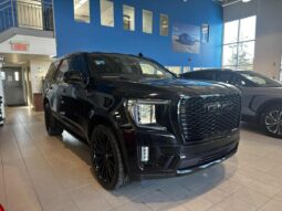 
										2023 GMC Yukon 4×4 Denali full									