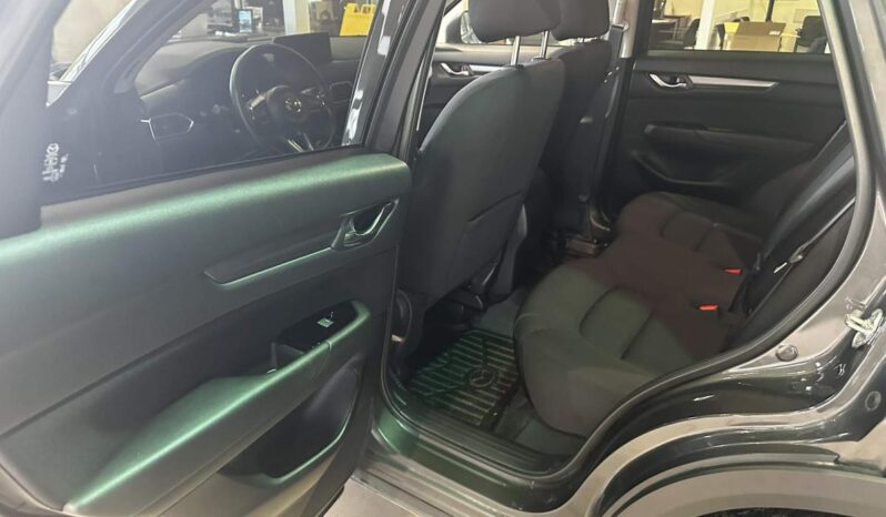 
								2023 Mazda CX-5 Signature Awd At full									