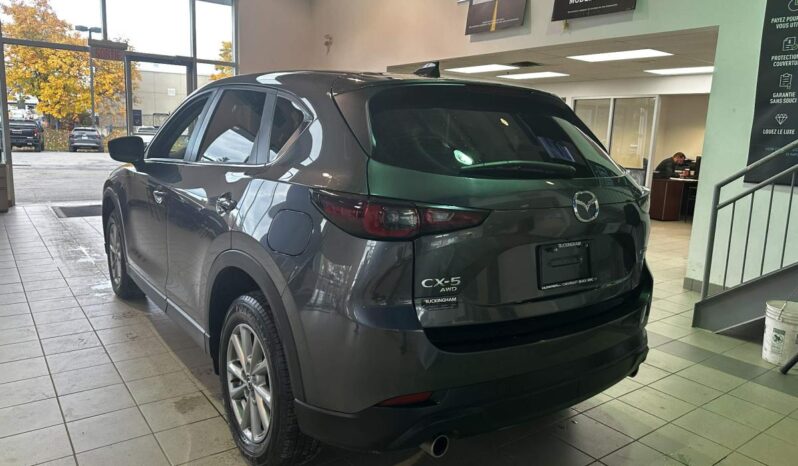 
								2023 Mazda CX-5 Signature Awd At full									