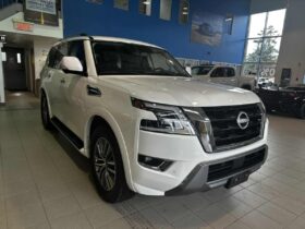 2023 Nissan Armada Sl At