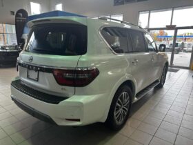 2023 Nissan Armada Sl At