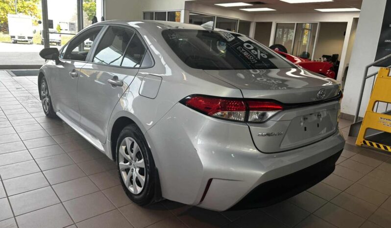 
								2023 Toyota Corolla Le Cvt full									